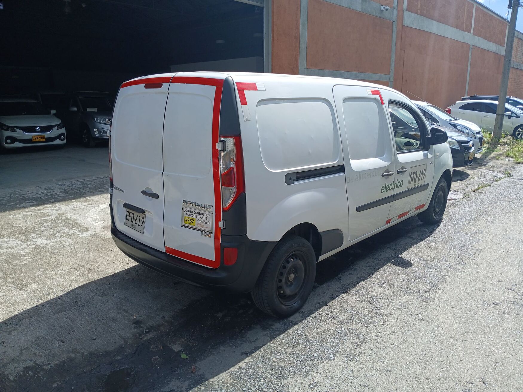 Renault - Kangoo ZE - 2019 image number 9