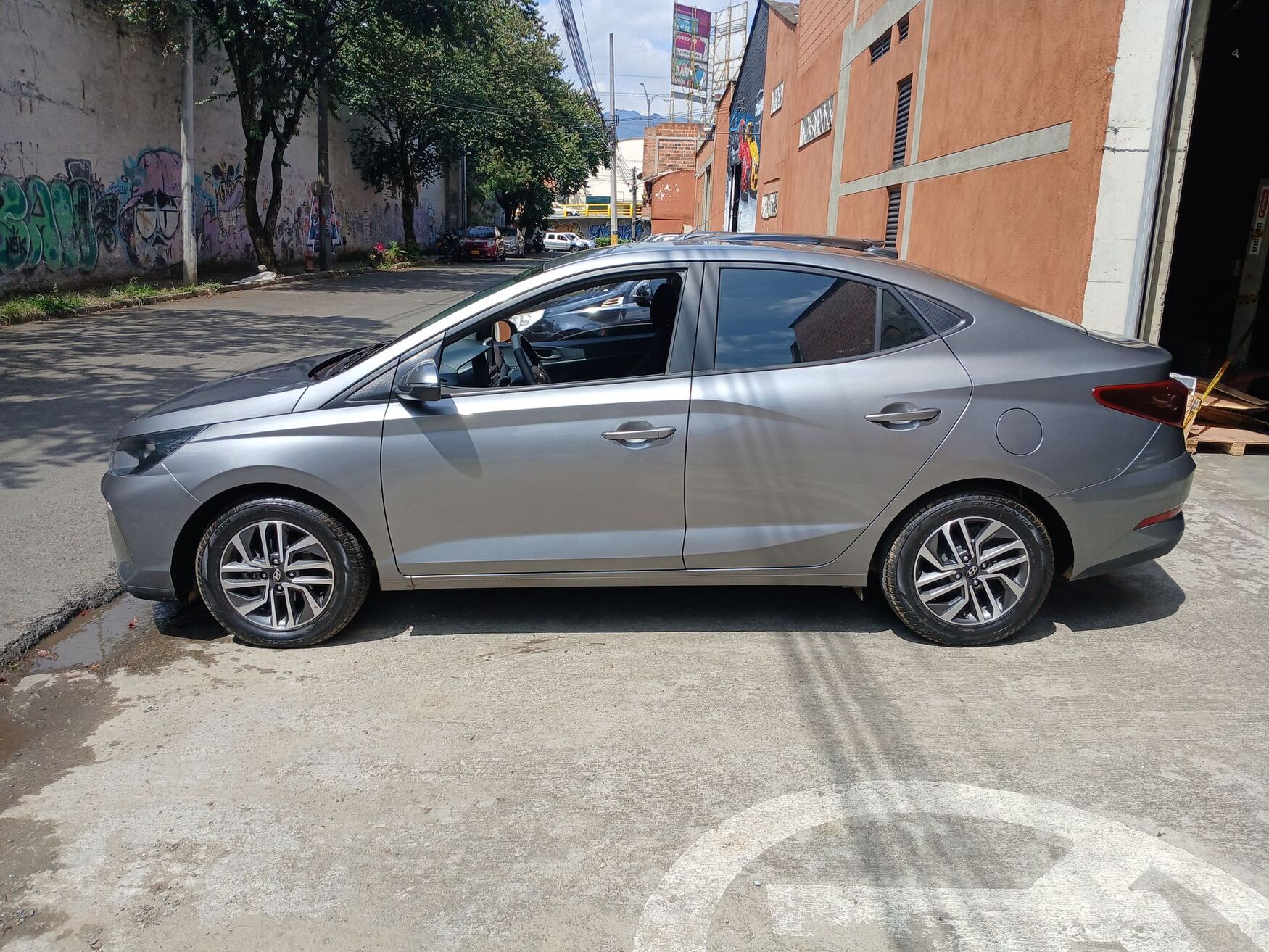 Hyundai - HB20S Accent - 2024 image number 6