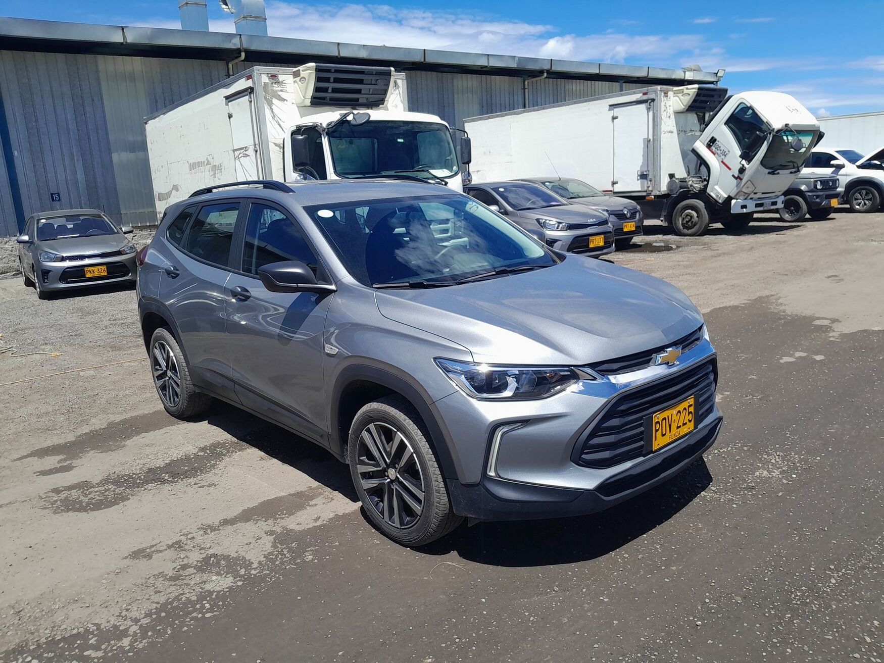 Chevrolet - Tracker - 2025 image number 1