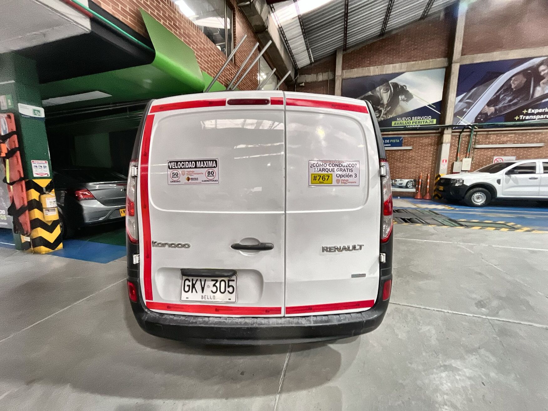 Renault - Kangoo ZE - 2020 image number 8