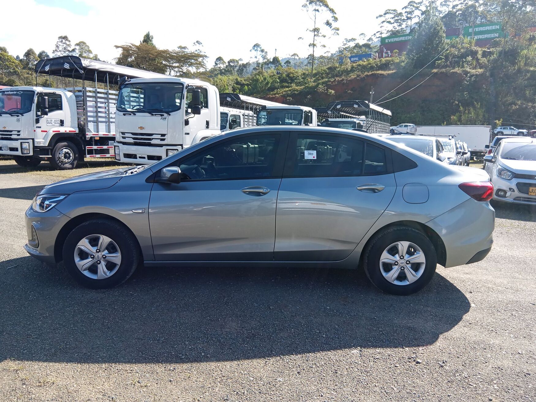 Chevrolet - Onix - 2025 image number 6