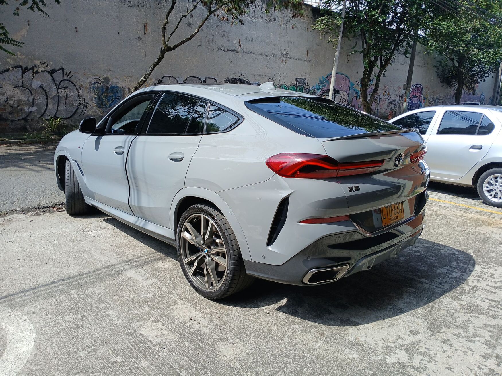 BMW - X6 - 2023 image number 7
