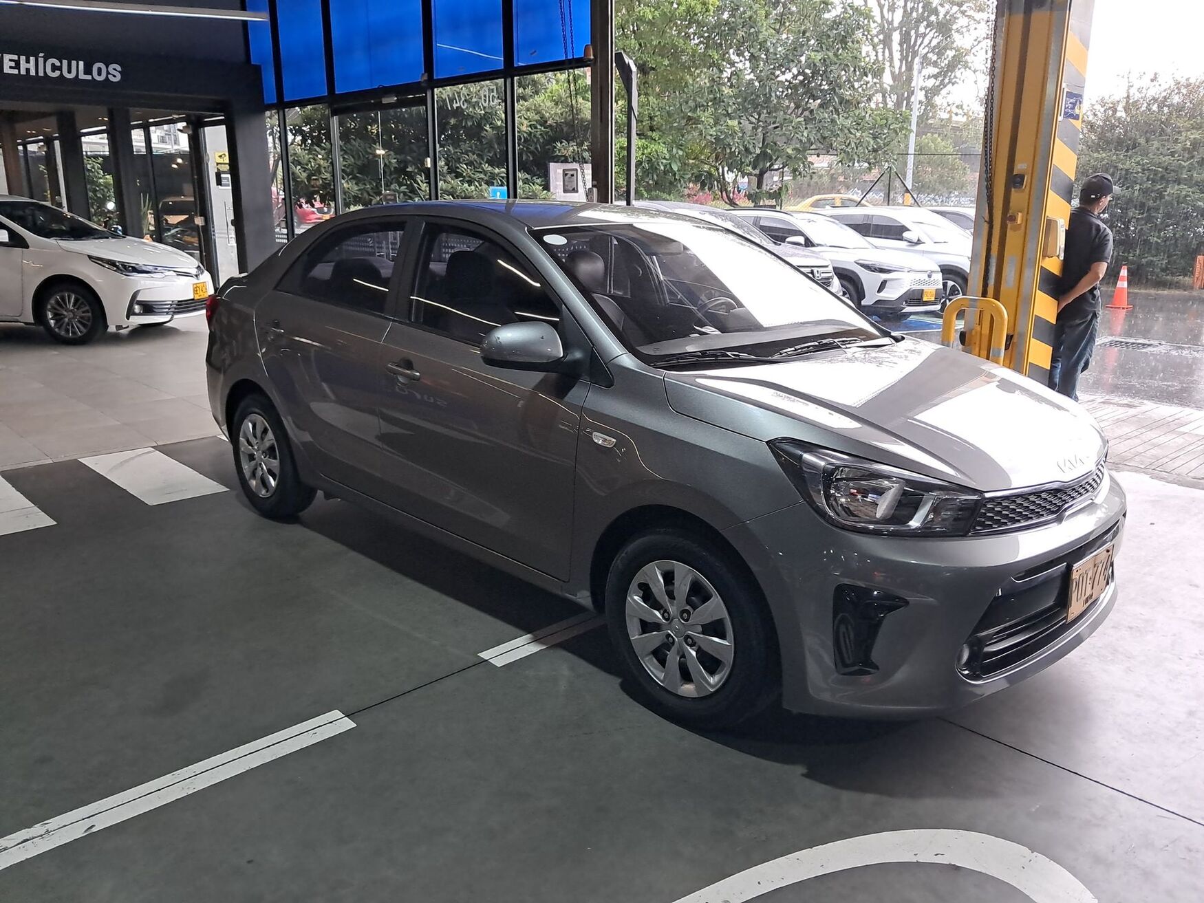 Kia - Soluto - 2026 image number 1
