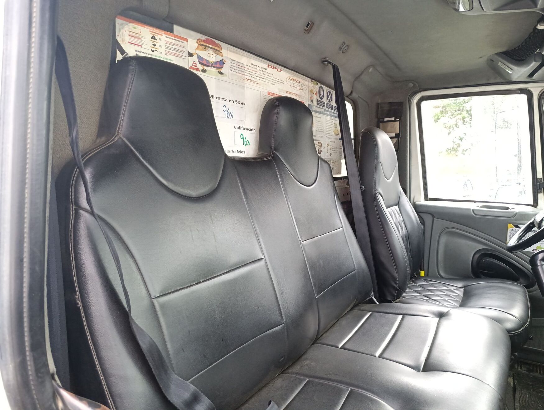 International - 4300 - 2012 image number 11