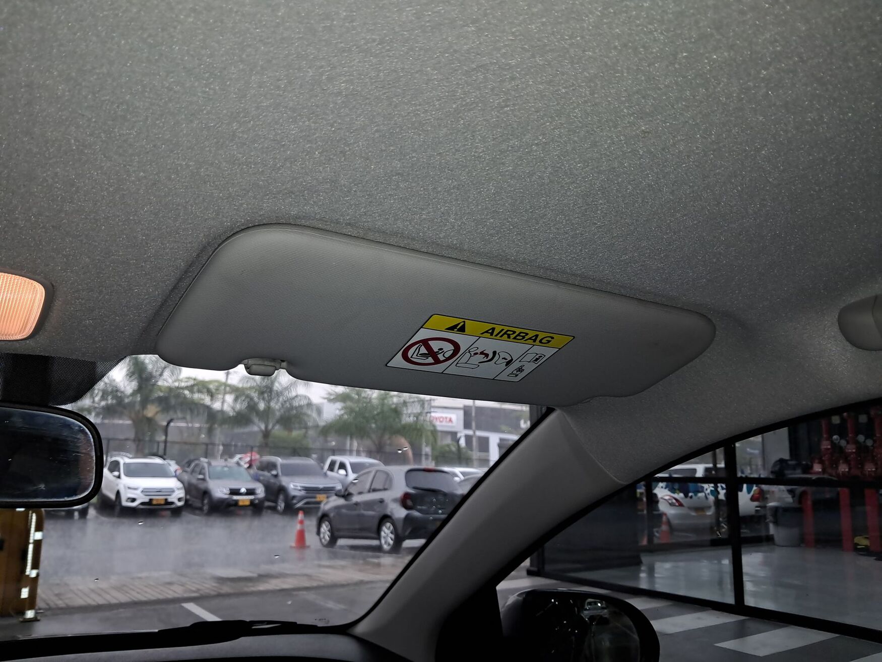 Kia - Soluto - 2026 image number 3