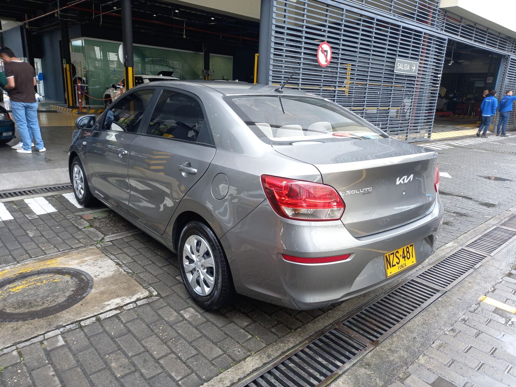 Kia - Soluto - 2026 image number 7