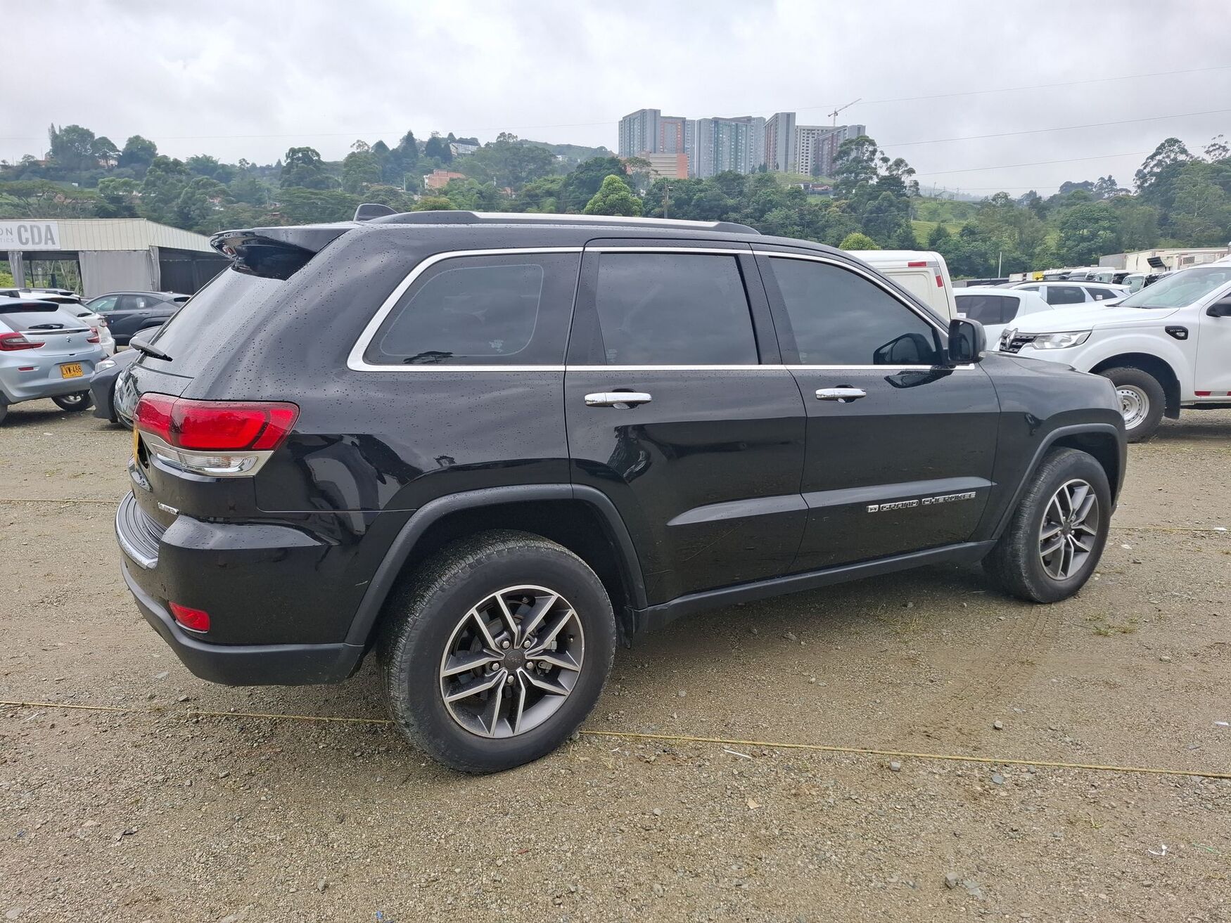 Jeep - Grand Cherokee - 2022 image number 9