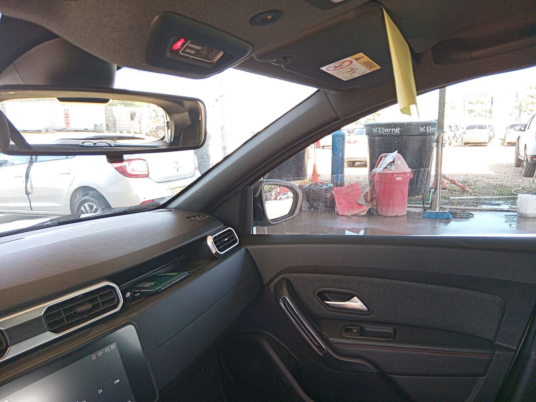 Renault - Duster - 2025 image number 2