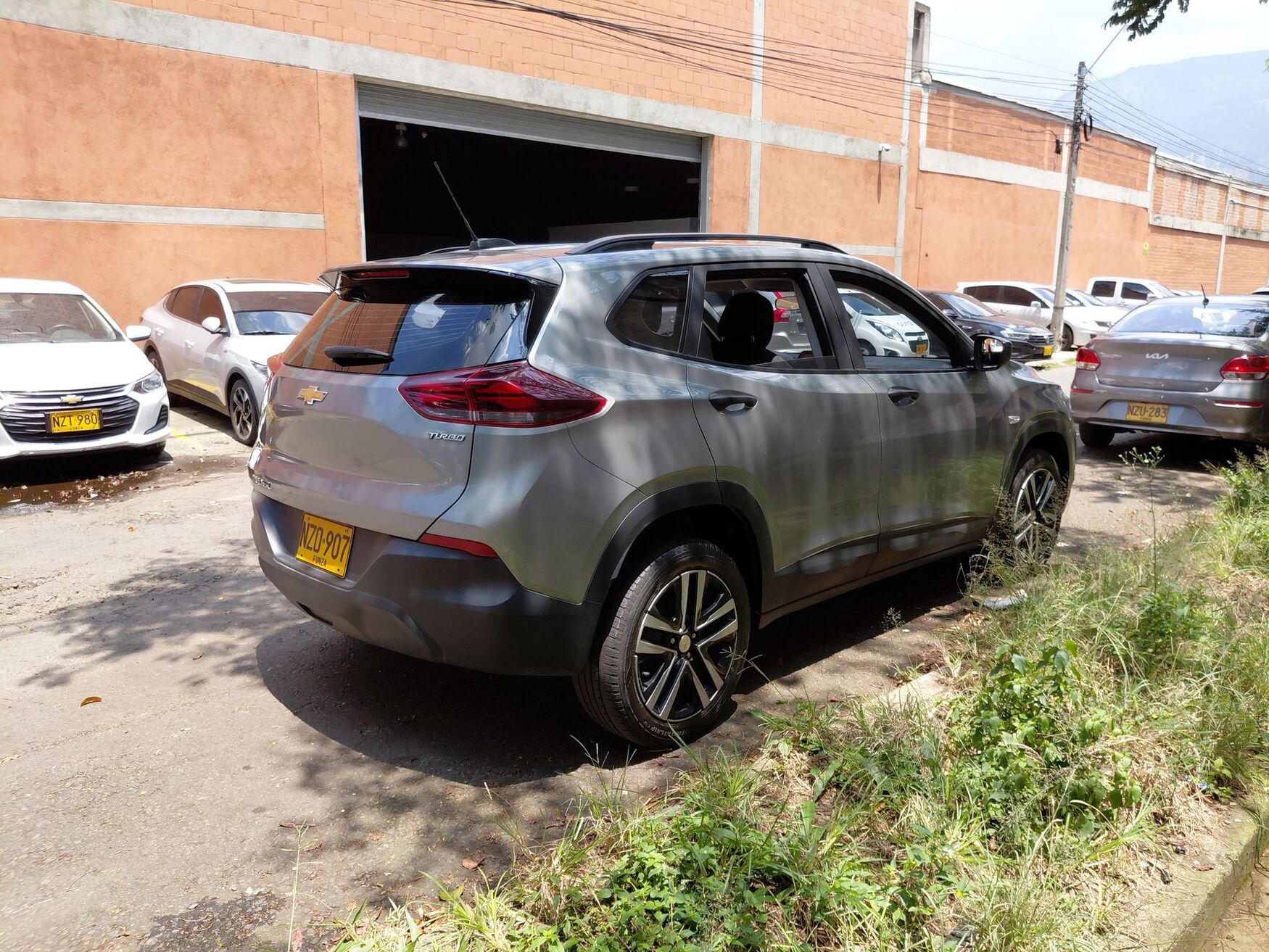 Chevrolet - Tracker - 2025 image number 9