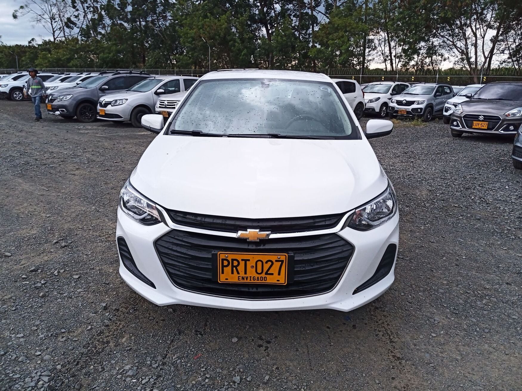 Chevrolet - Onix - 2025 image number 4