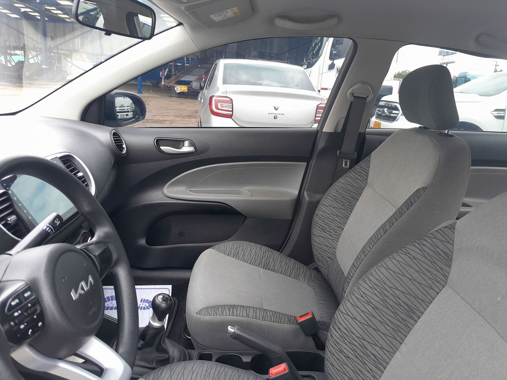 Kia - Soluto - 2026 image number 3