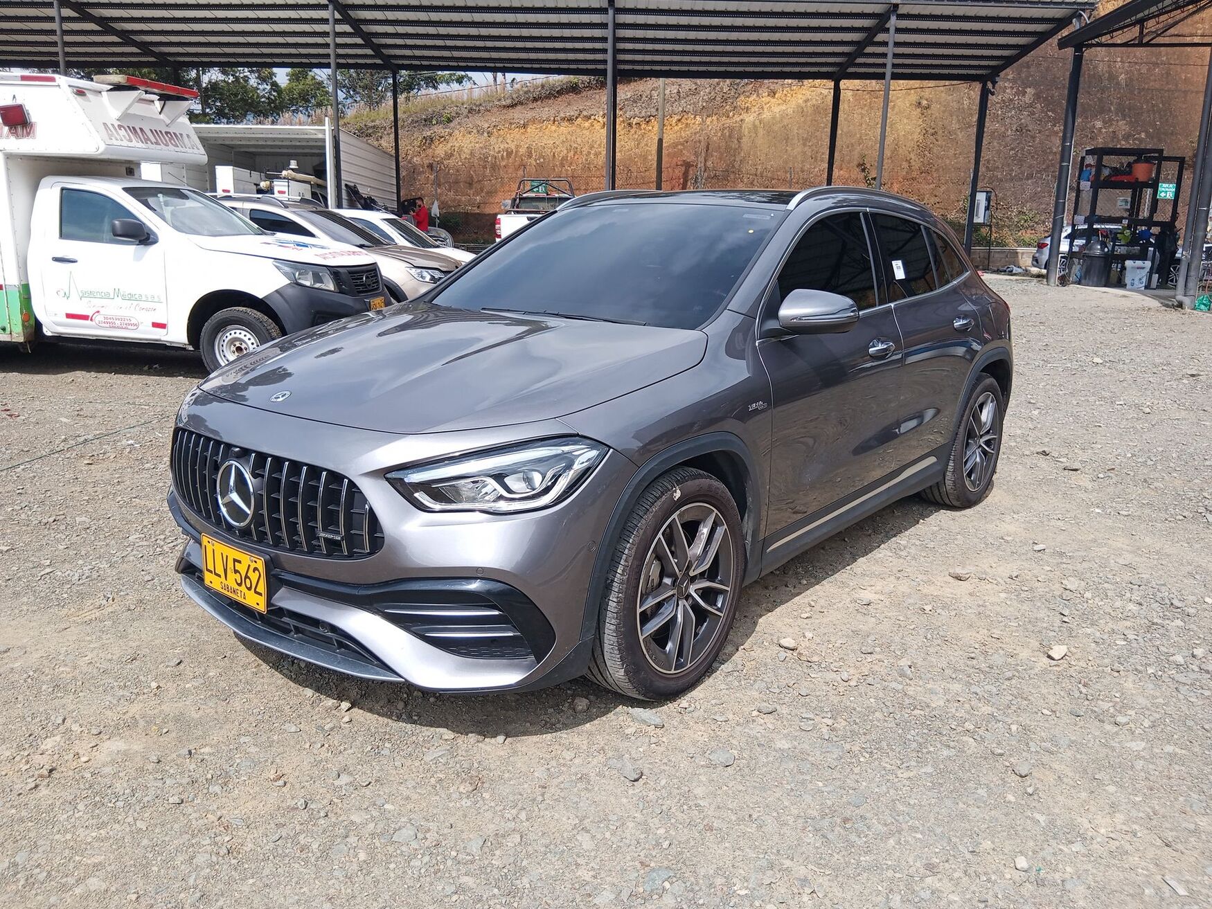 Mercedes Benz - GLA35 - 2022 image number 5