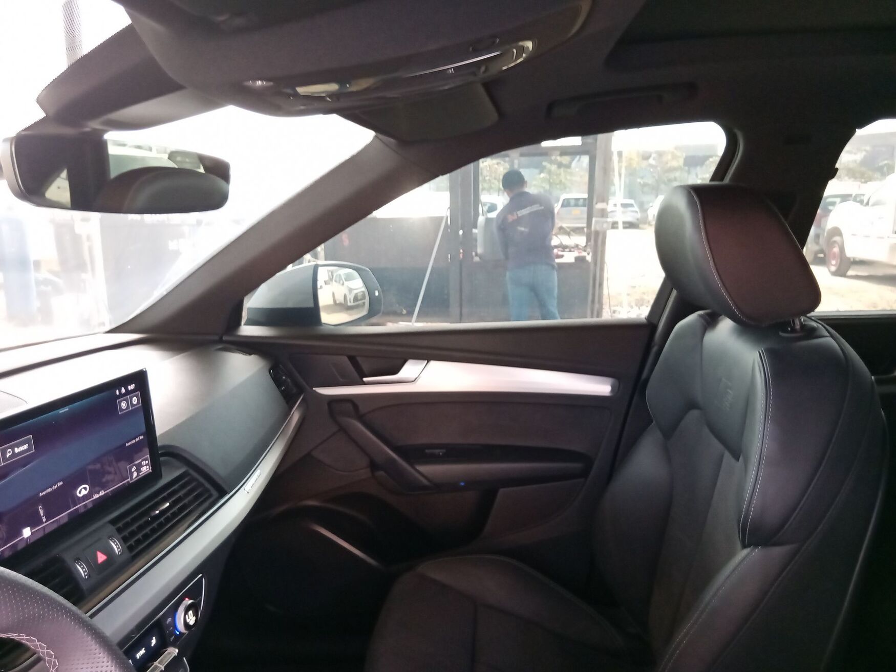 Audi - Q5 - 2024 image number 2