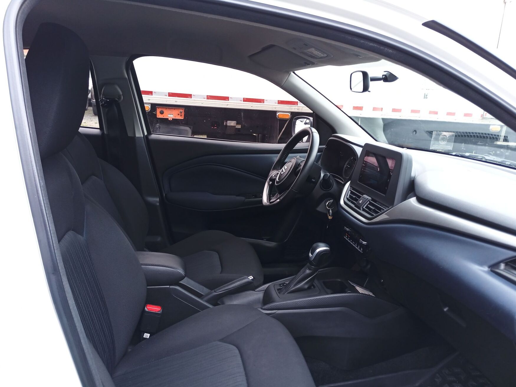 Suzuki - Baleno - 2024 image number 2