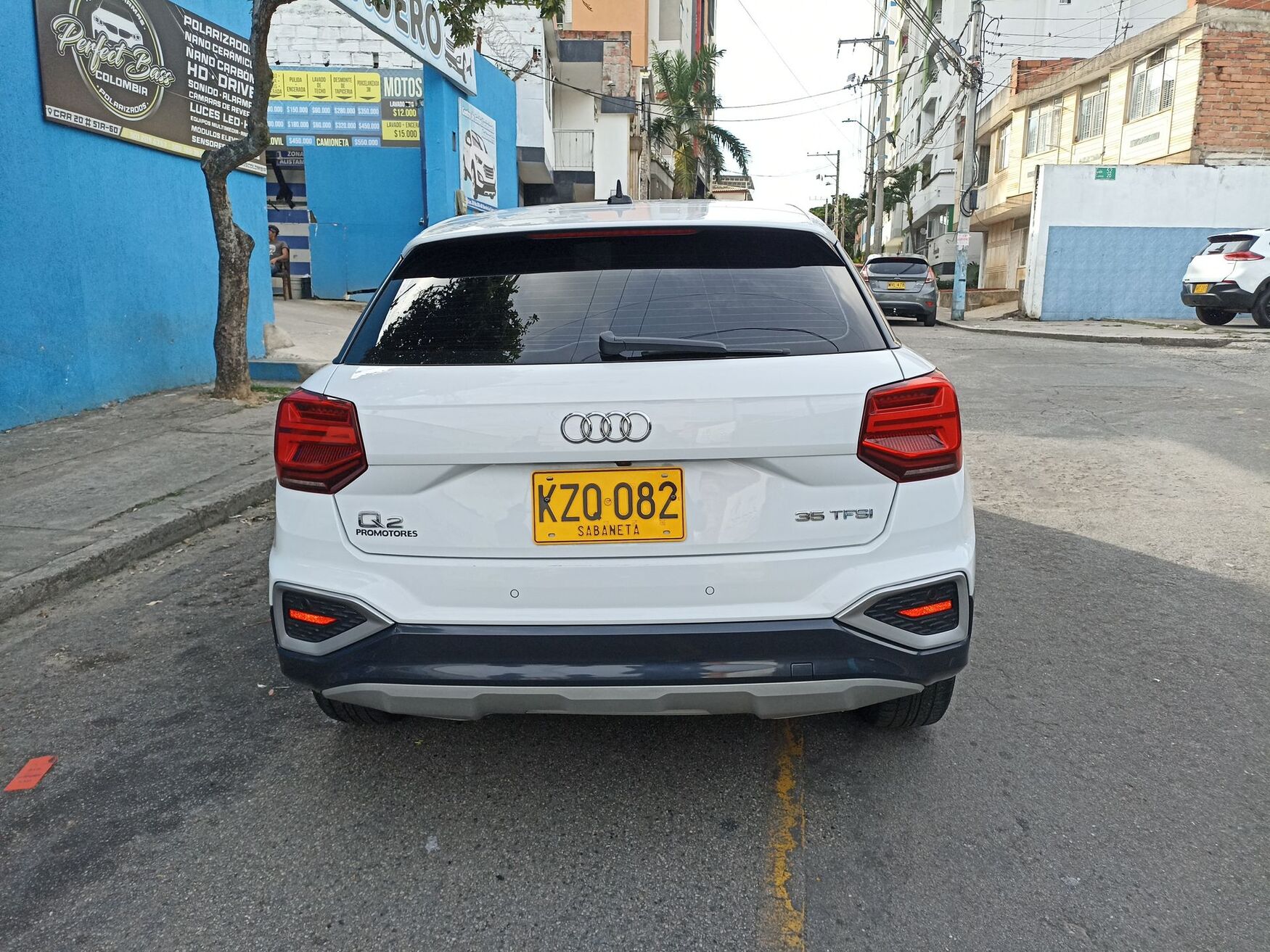 Audi - Q2 - 2022 image number 8