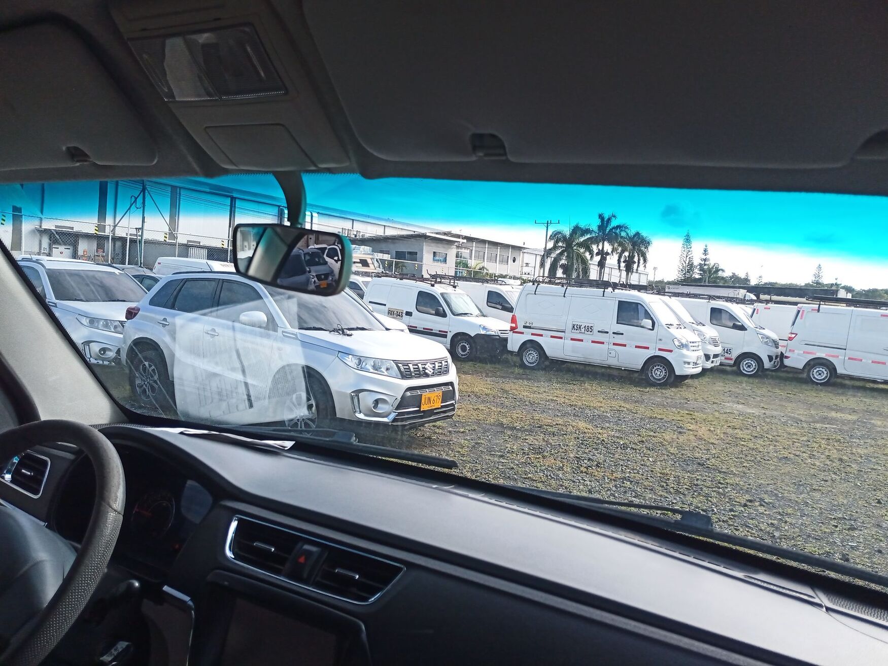 Dongfeng - E-Cargo 1T - 2022 image number 11