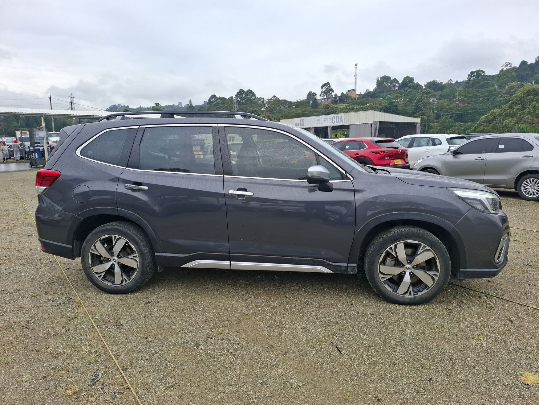 Subaru - Forester - 2020 image number 10