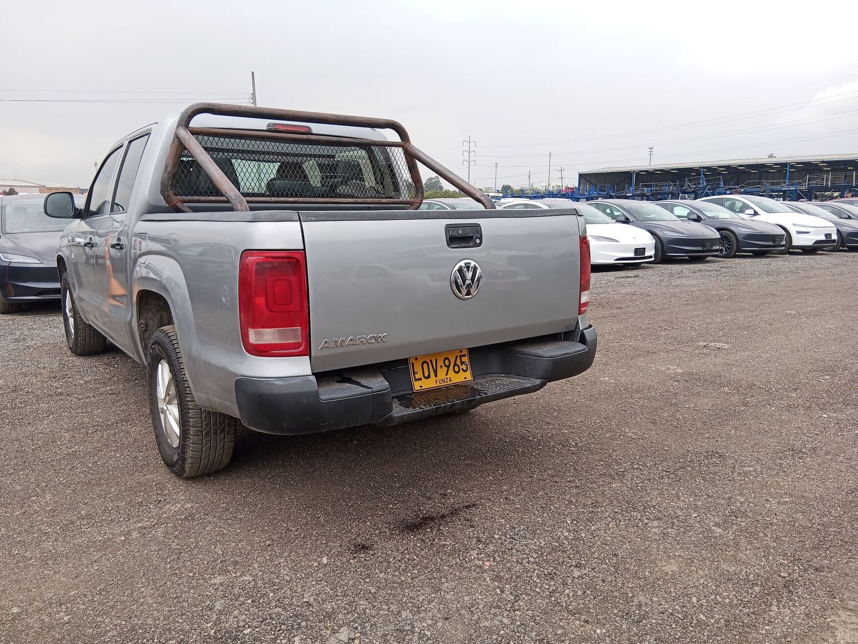 Volkswagen - Amarok - 2023 image number 7