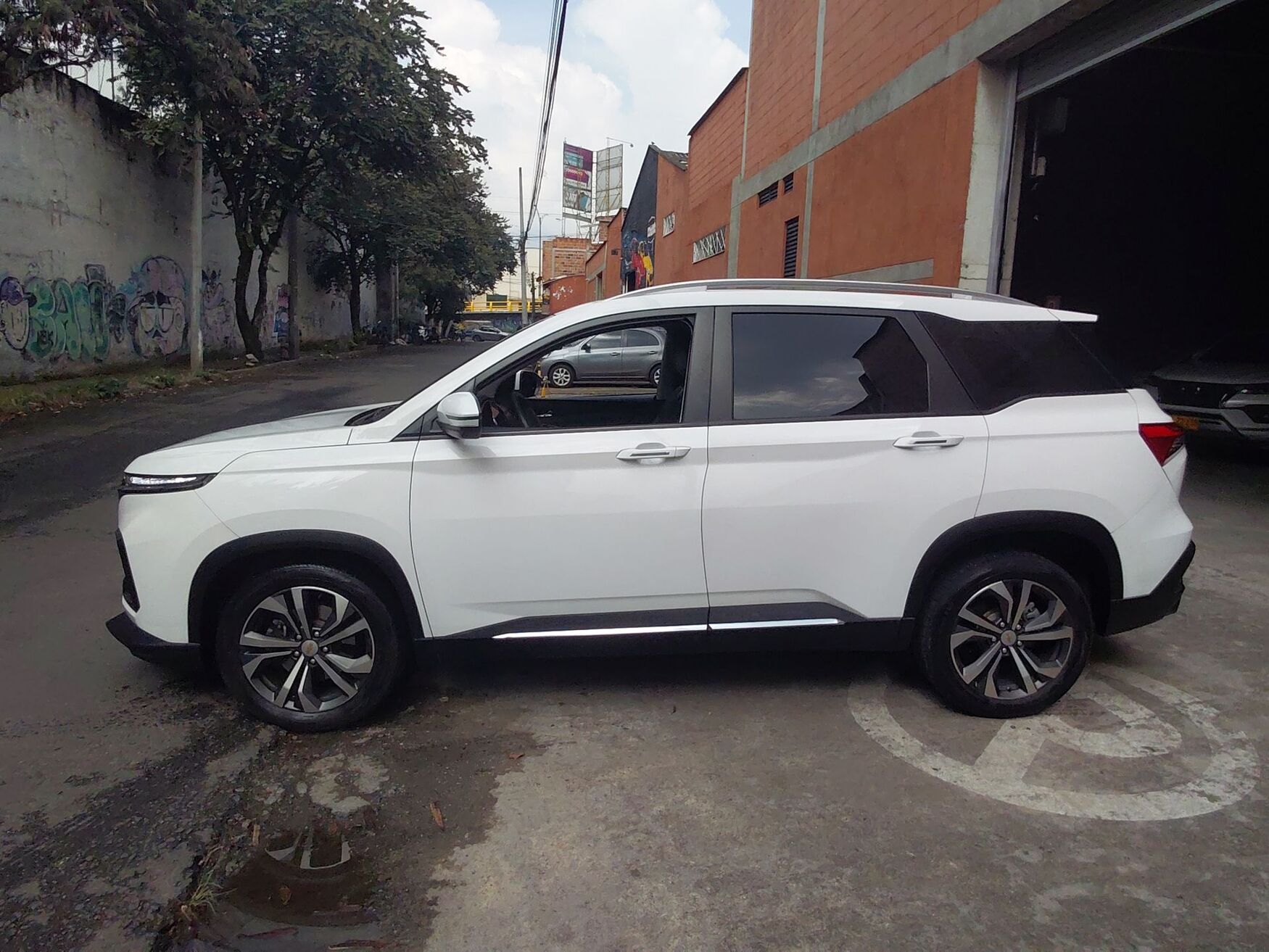 Chevrolet - Captiva - 2025 image number 6