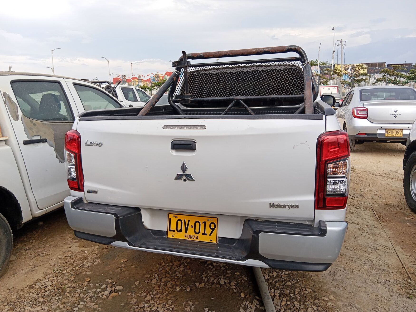 Mitsubishi - L200 - 2023 image number 8