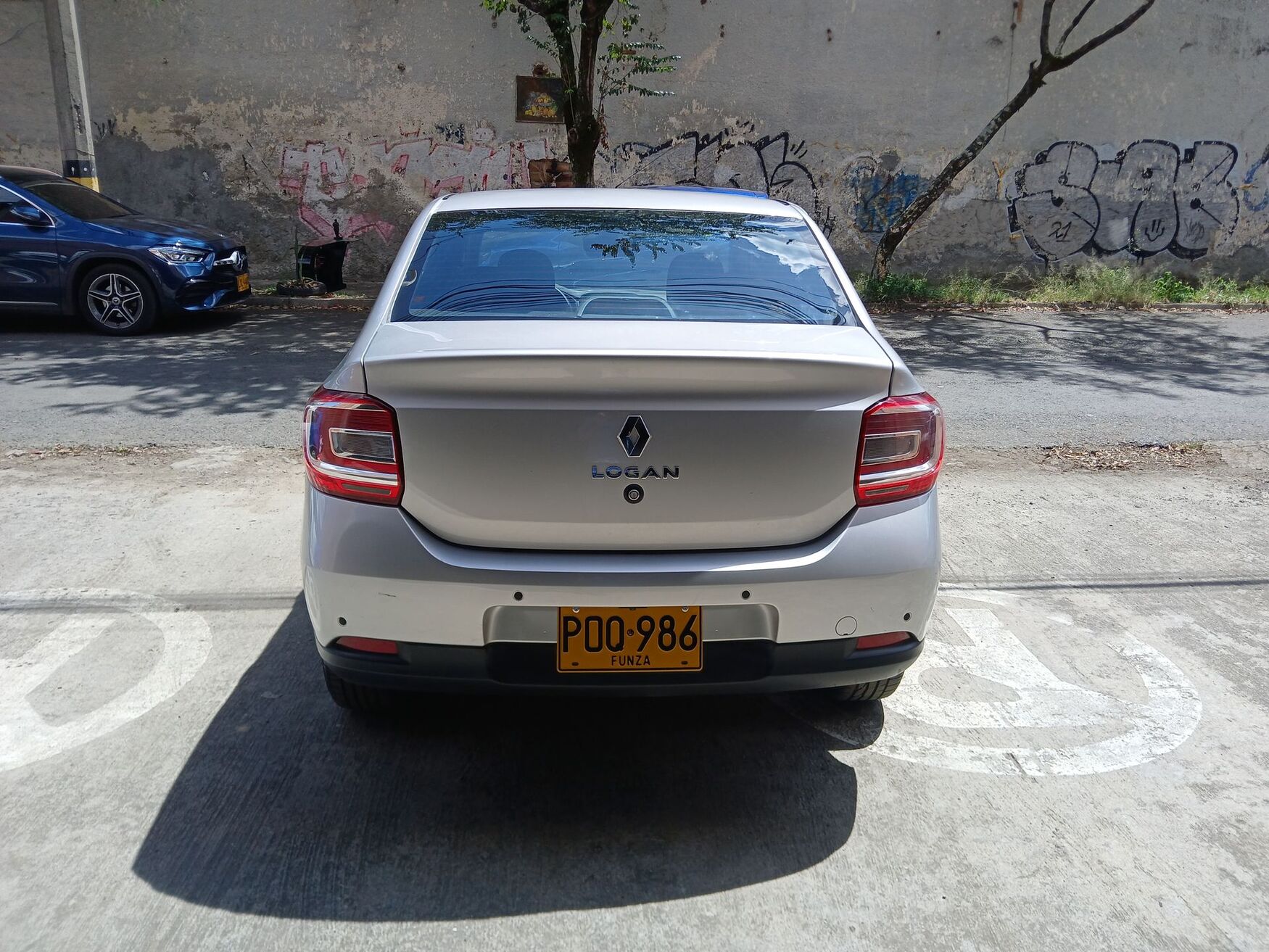 Renault - Logan - 2026 image number 8