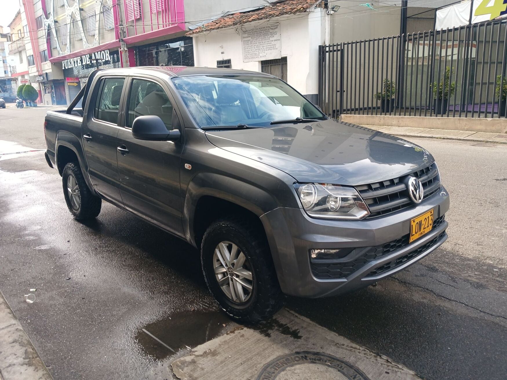 Volkswagen - Amarok - 2023 image number 1