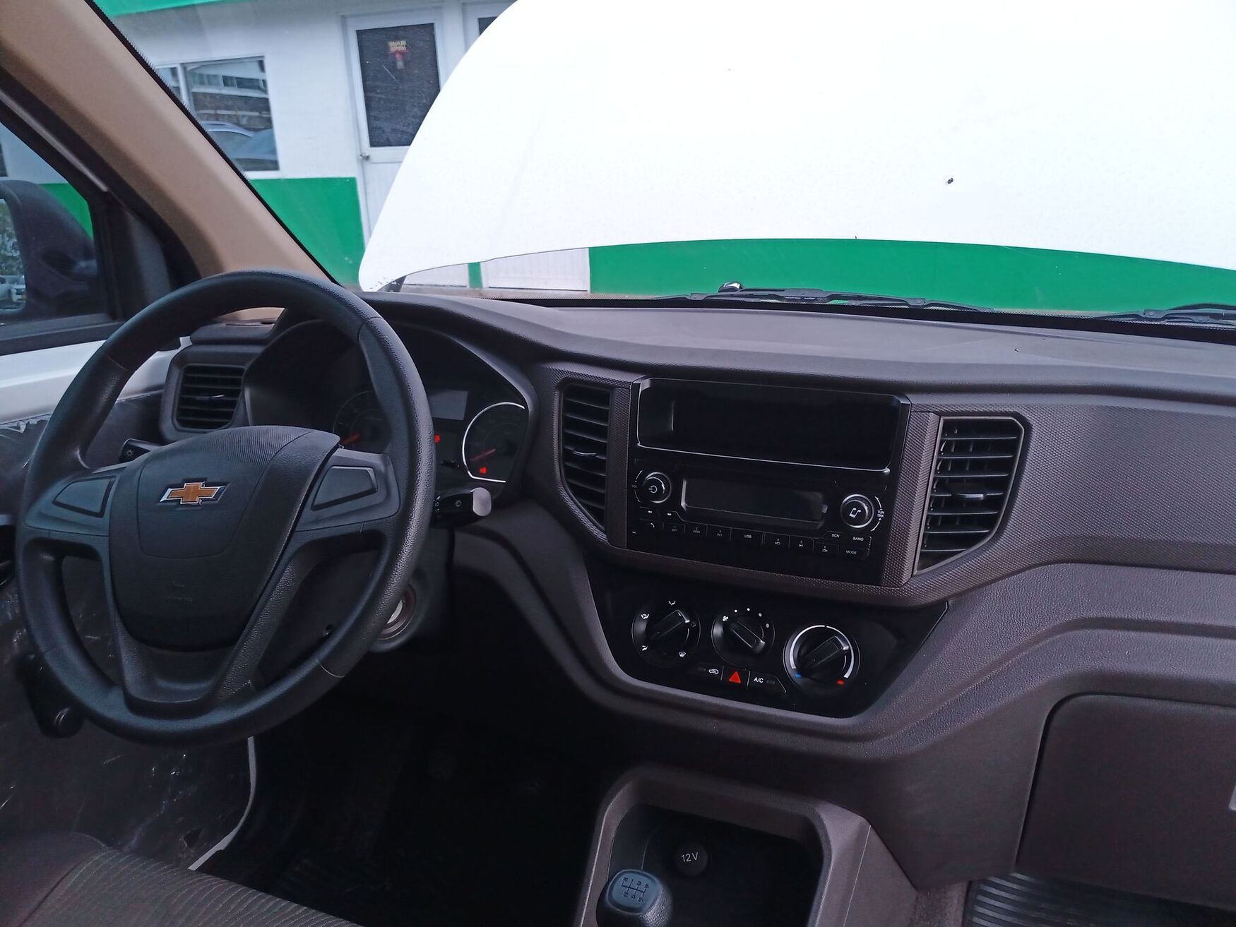 Chevrolet - N400 - 2025 image number 11