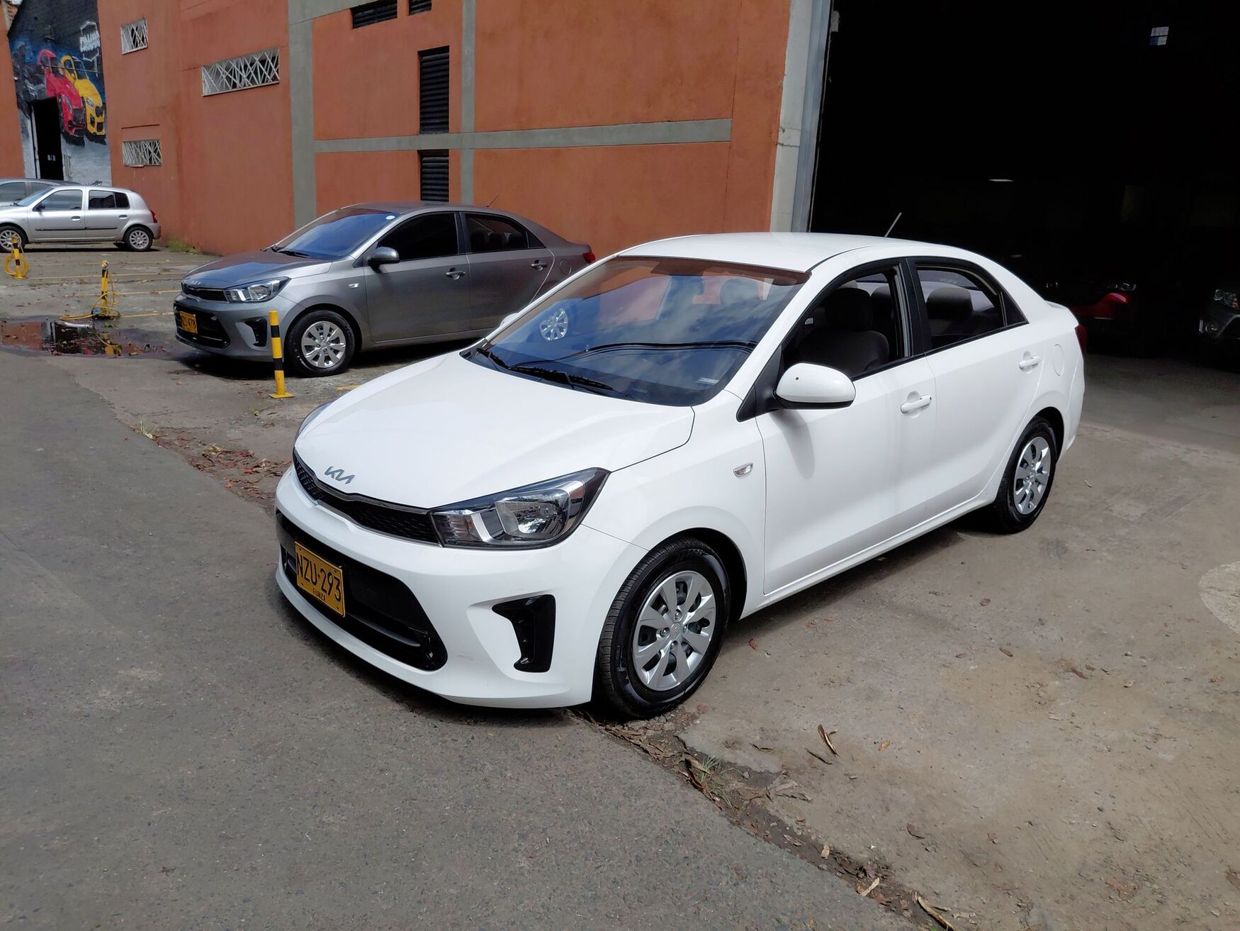 Kia - Soluto - 2025 image number 5