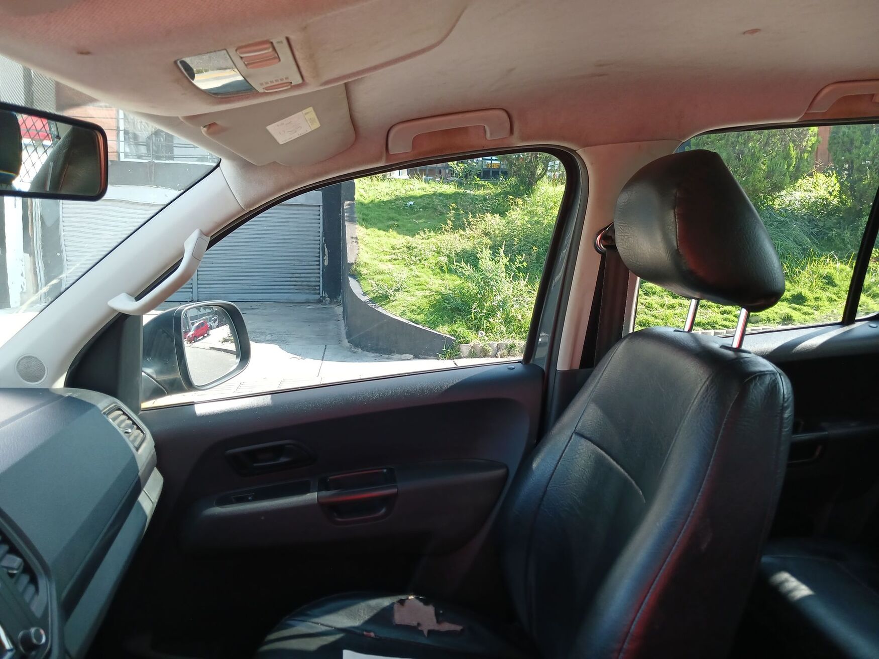 Volkswagen - Amarok - 2023 image number 3