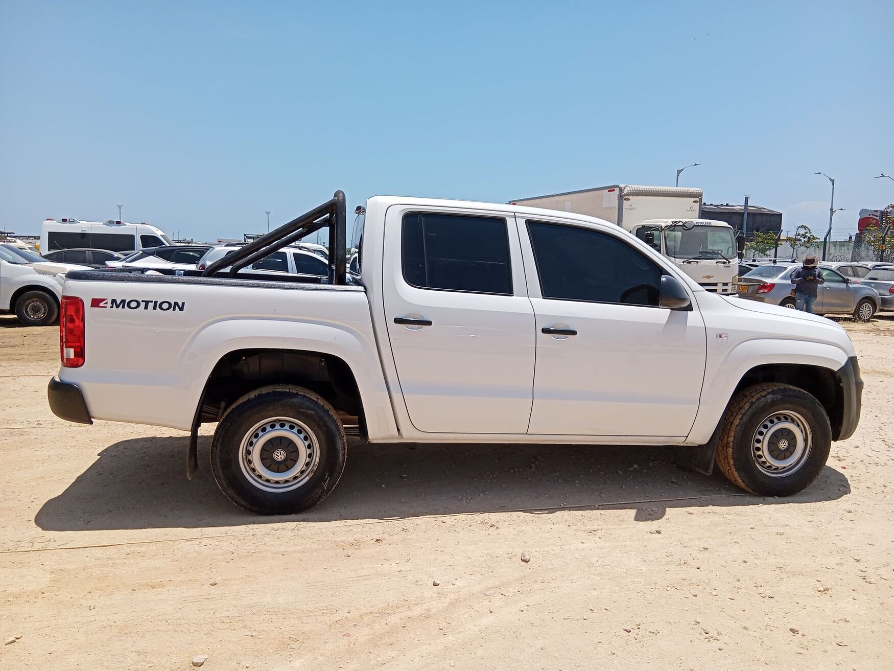 Volkswagen - Amarok - 2023 image number 10