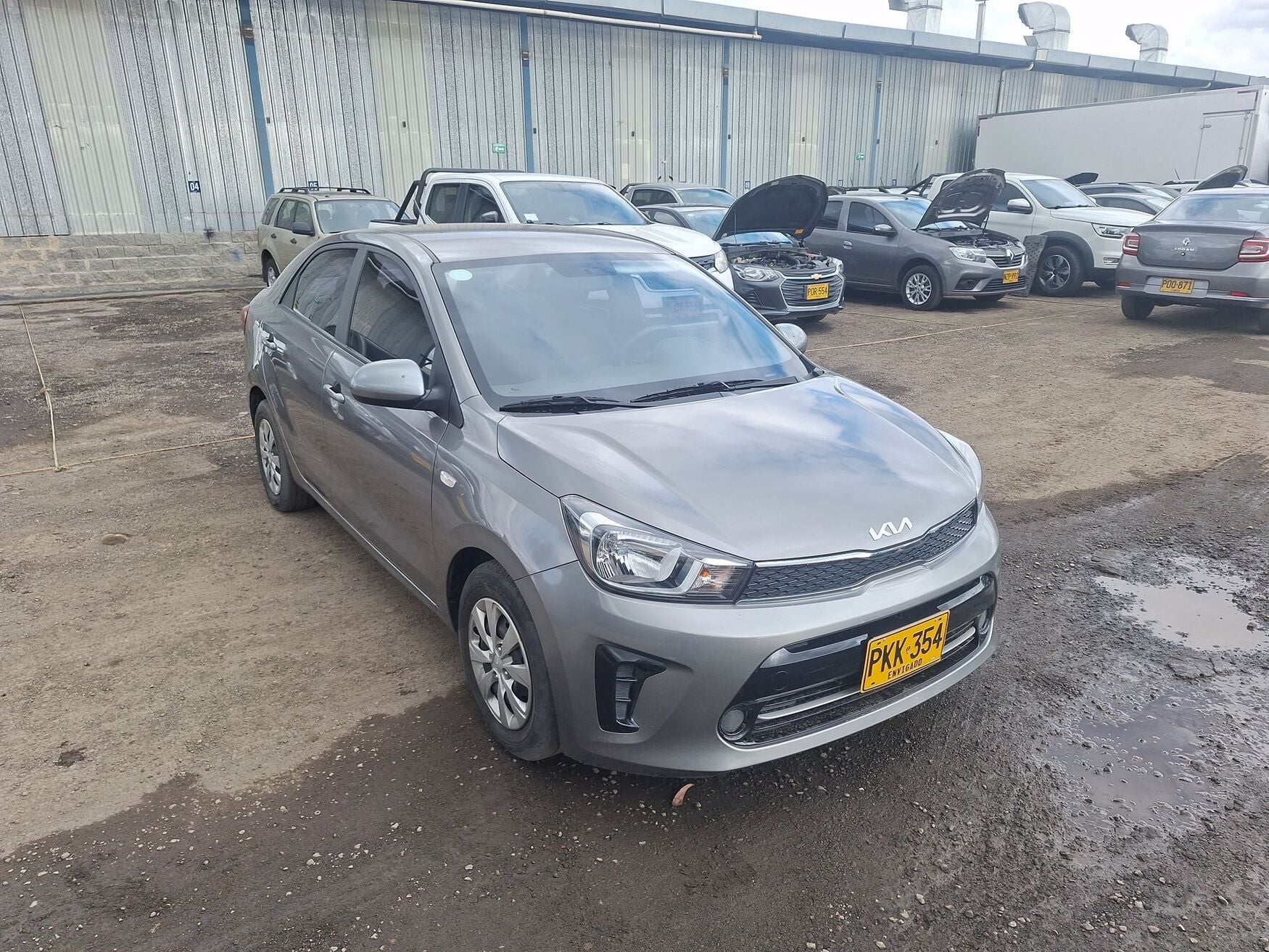 Kia - Soluto - 2026 image number 1