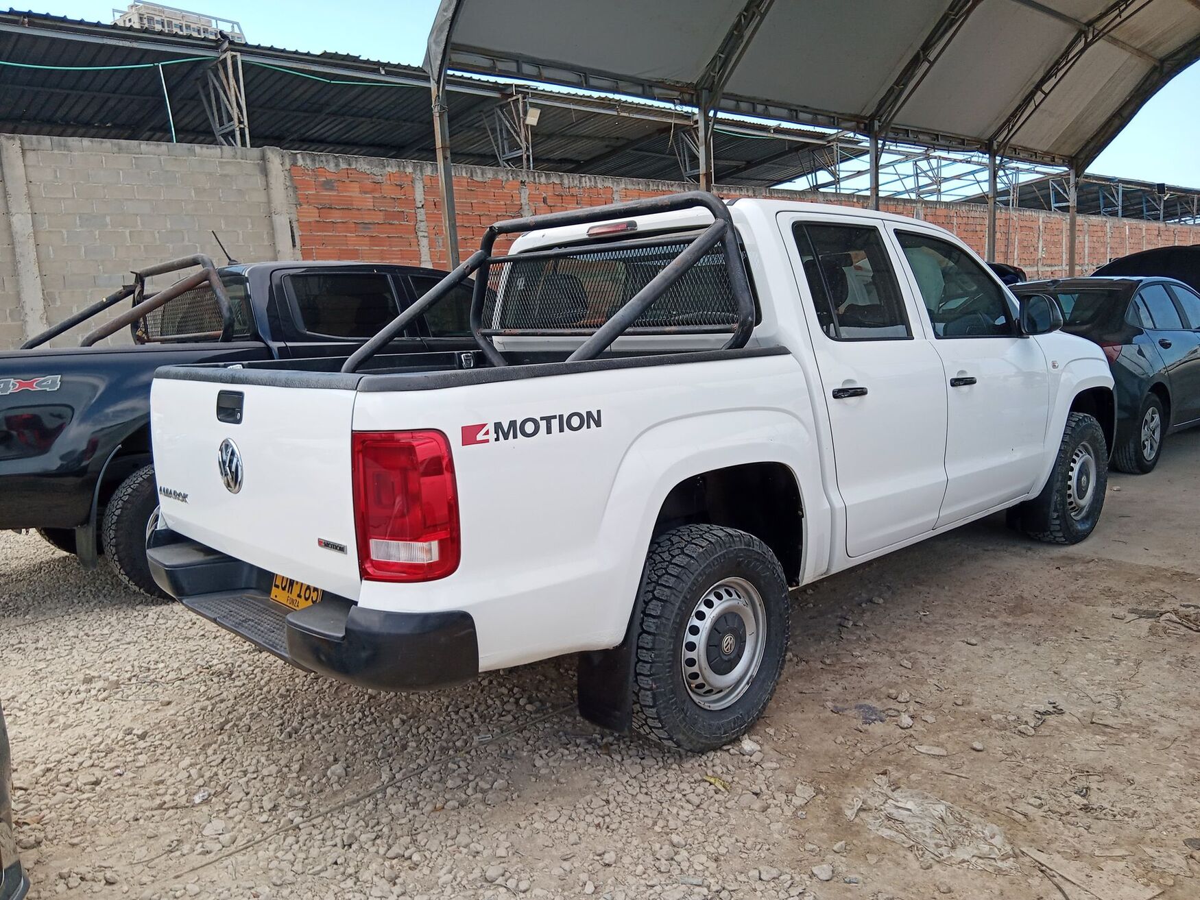 Volkswagen - Amarok - 2023 image number 9