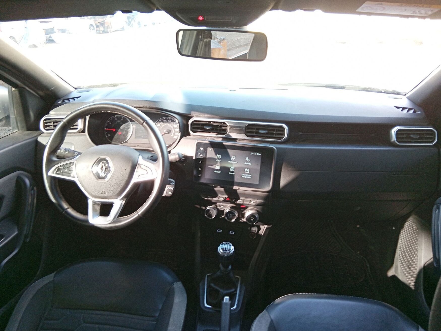 Renault - Duster - 2024 image number 11