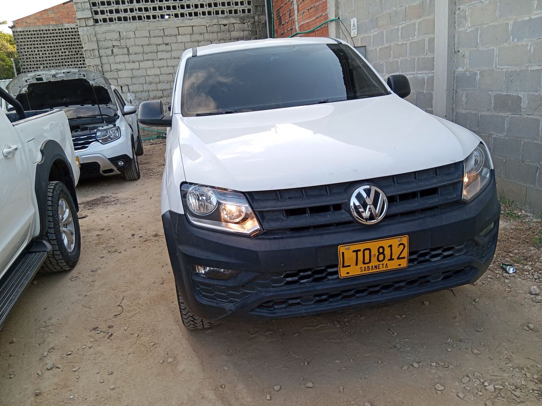 Volkswagen - Amarok - 2023 image number 4