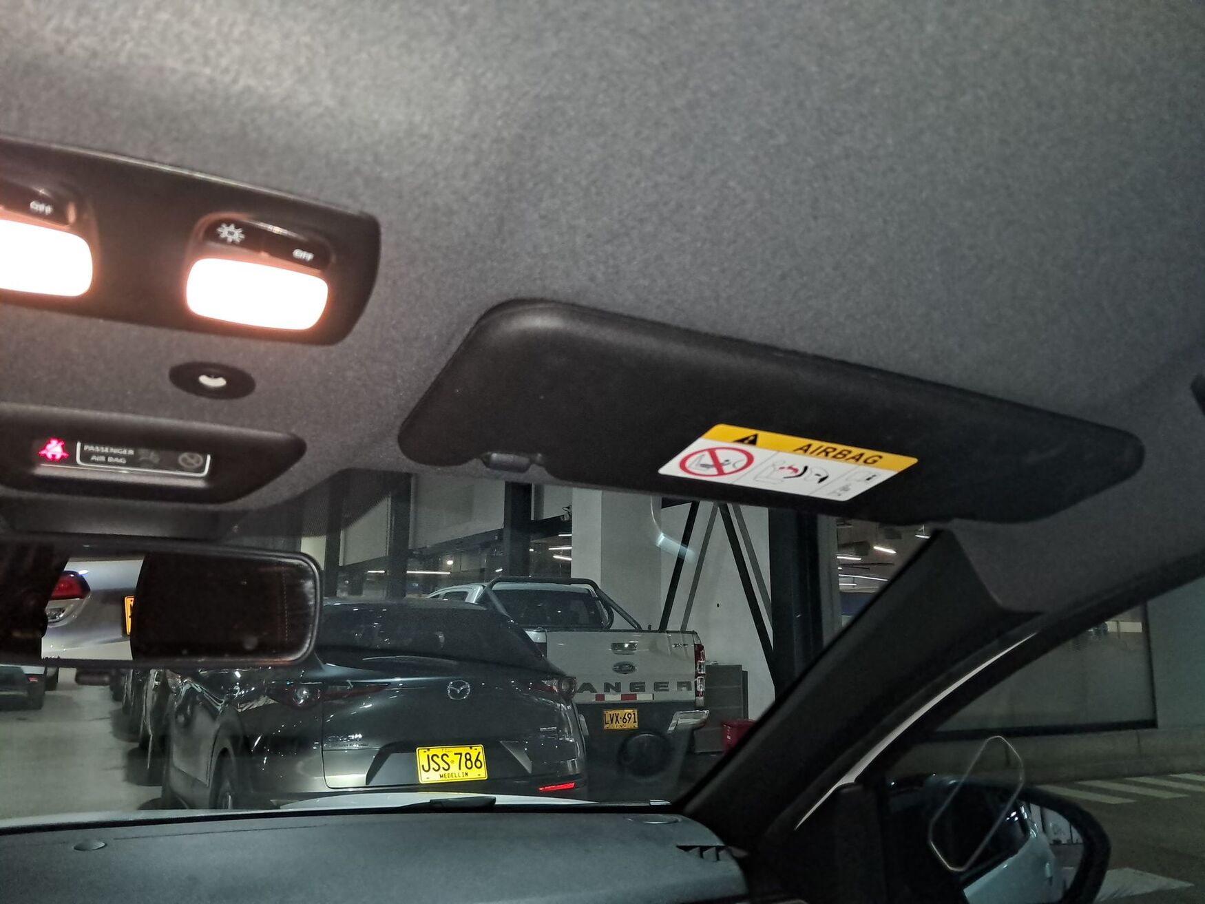 Renault - Duster - 2025 image number 3