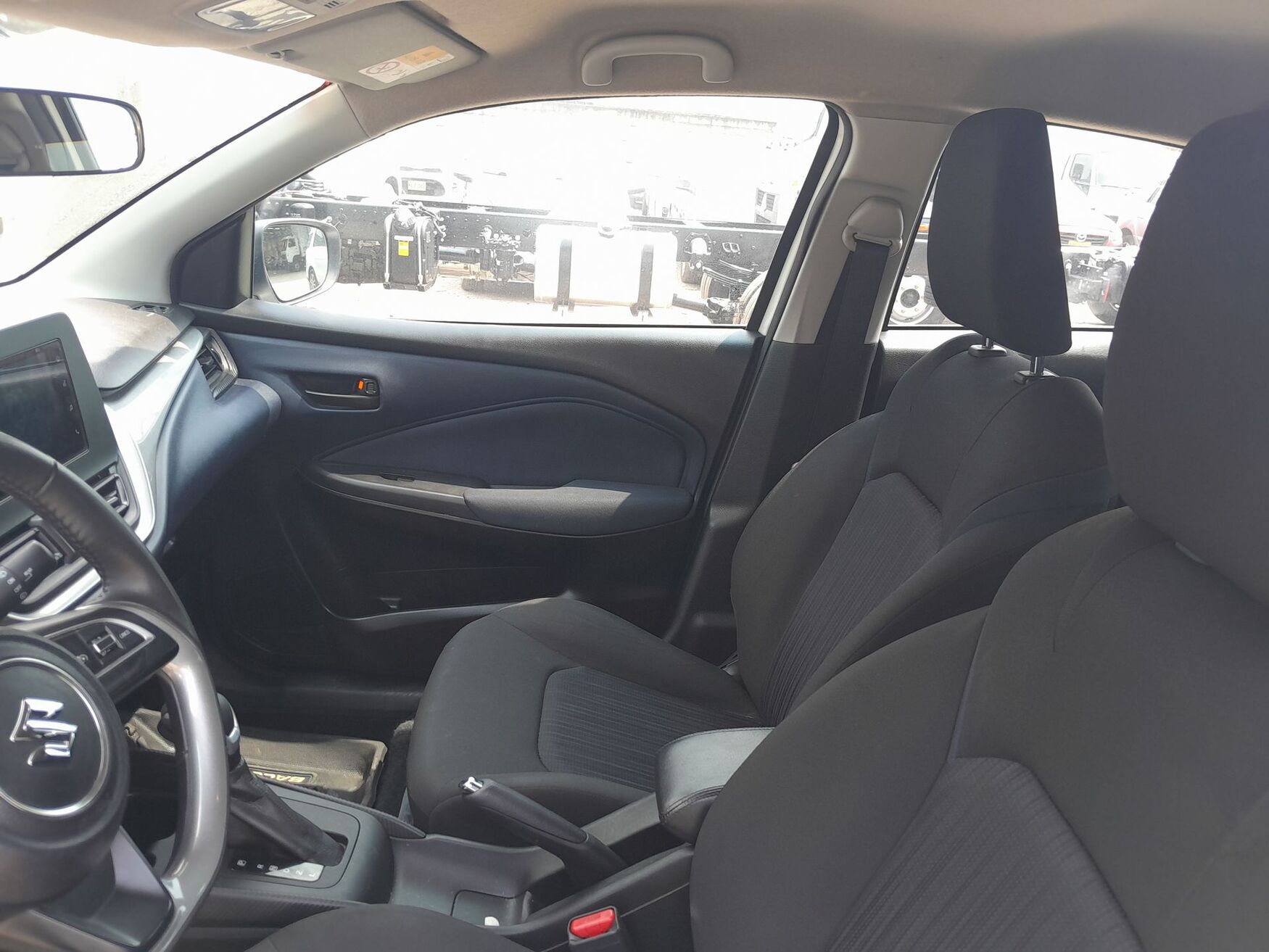 Suzuki - Baleno - 2023 image number 3