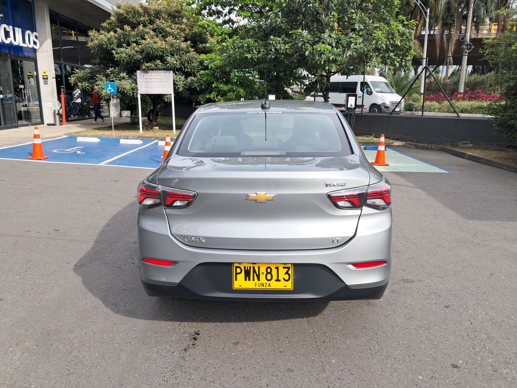Chevrolet - Onix - 2026 image number 8