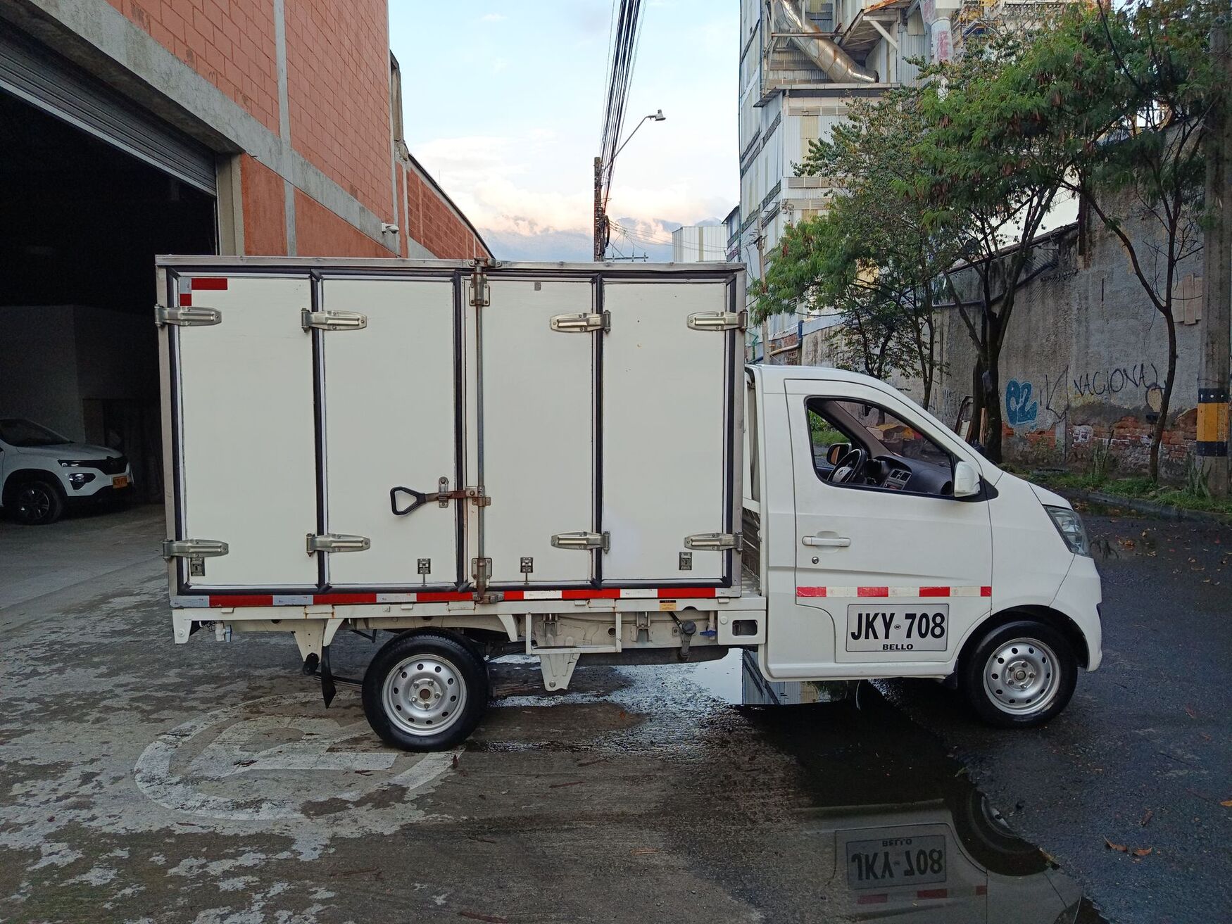 Changan - Minitruck - 2020 image number 10