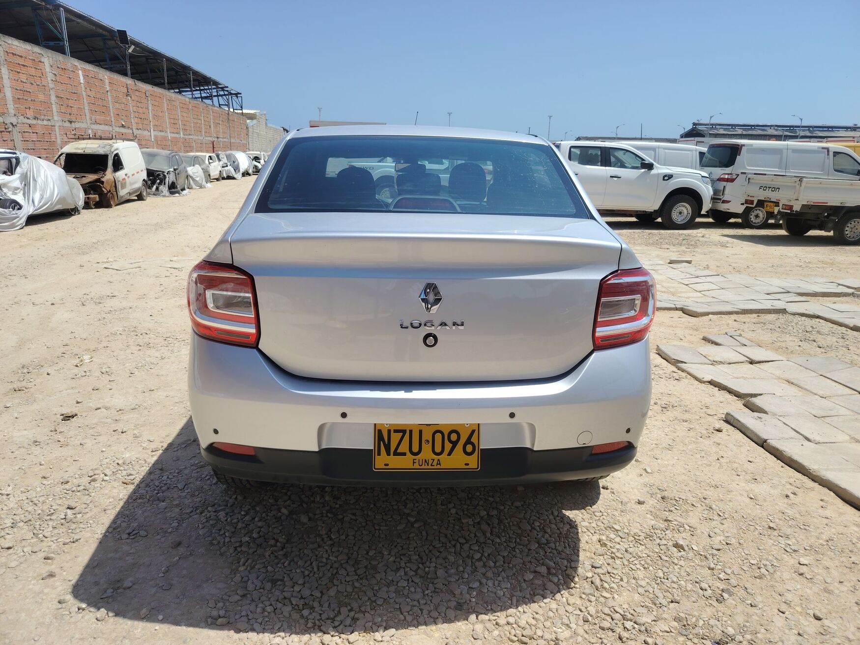 Renault - Logan - 2026 image number 8