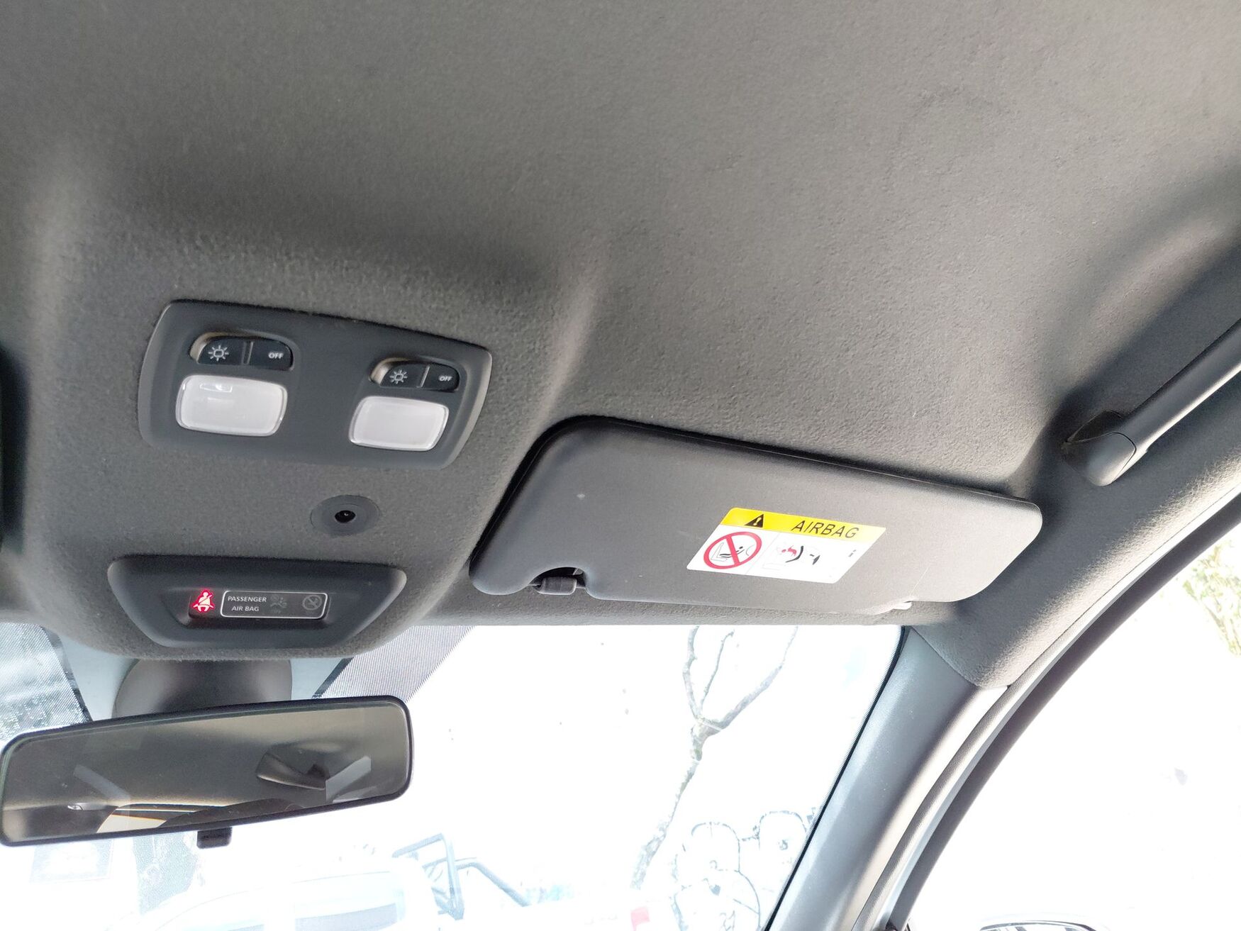 Renault - Duster - 2025 image number 3