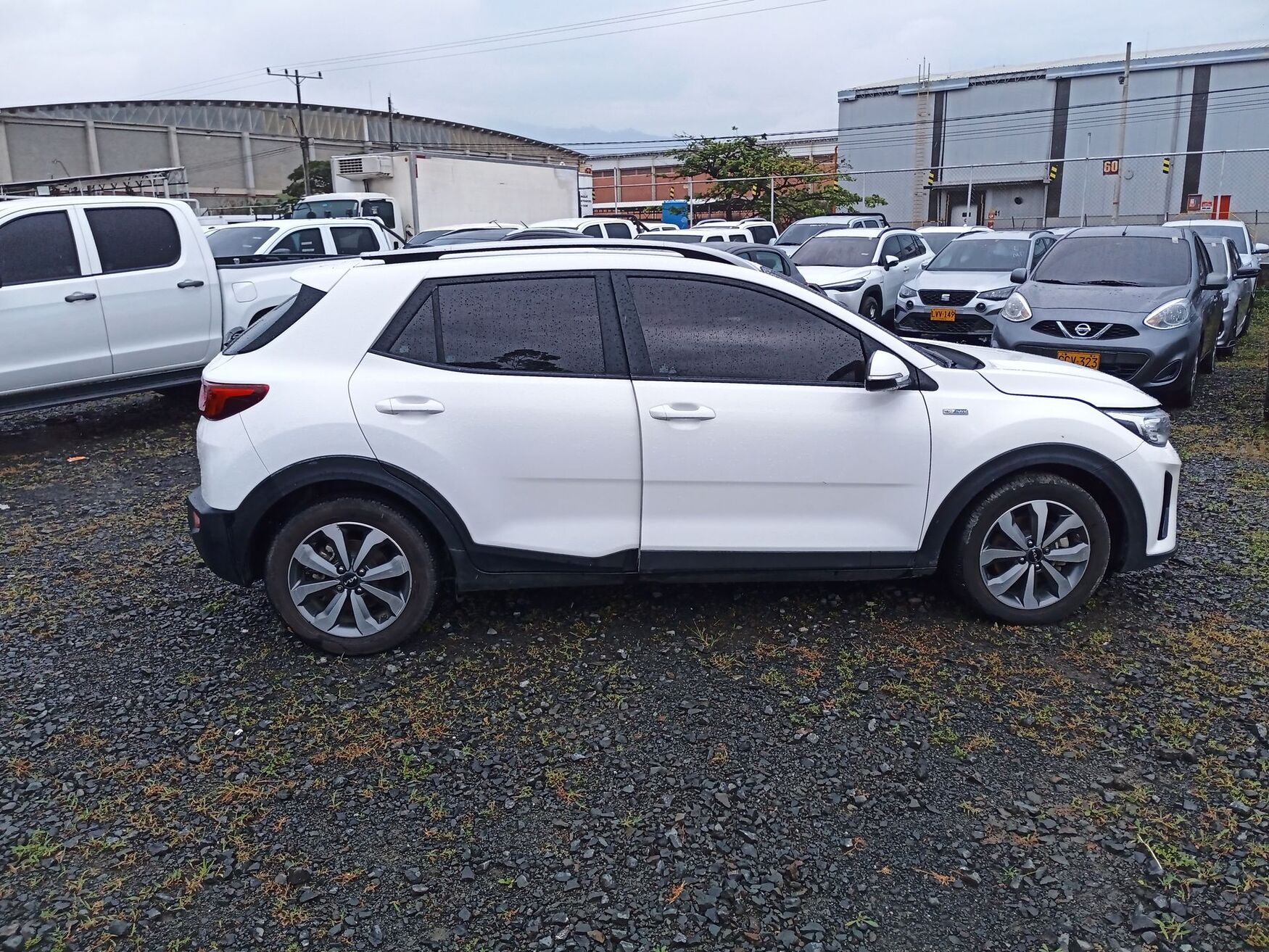 Kia - Stonic - 2023 image number 10