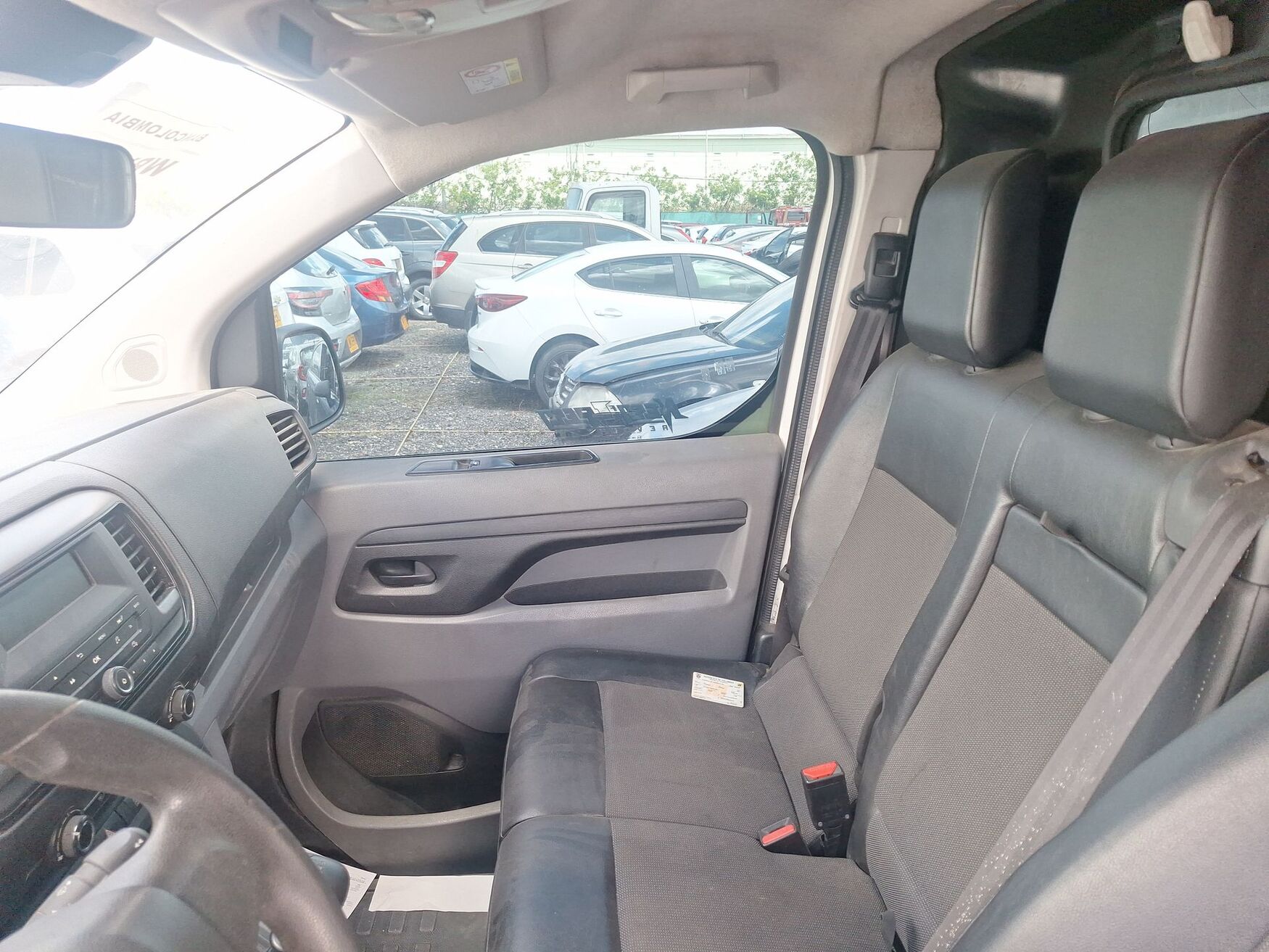 Peugeot - Expert - 2021 image number 3