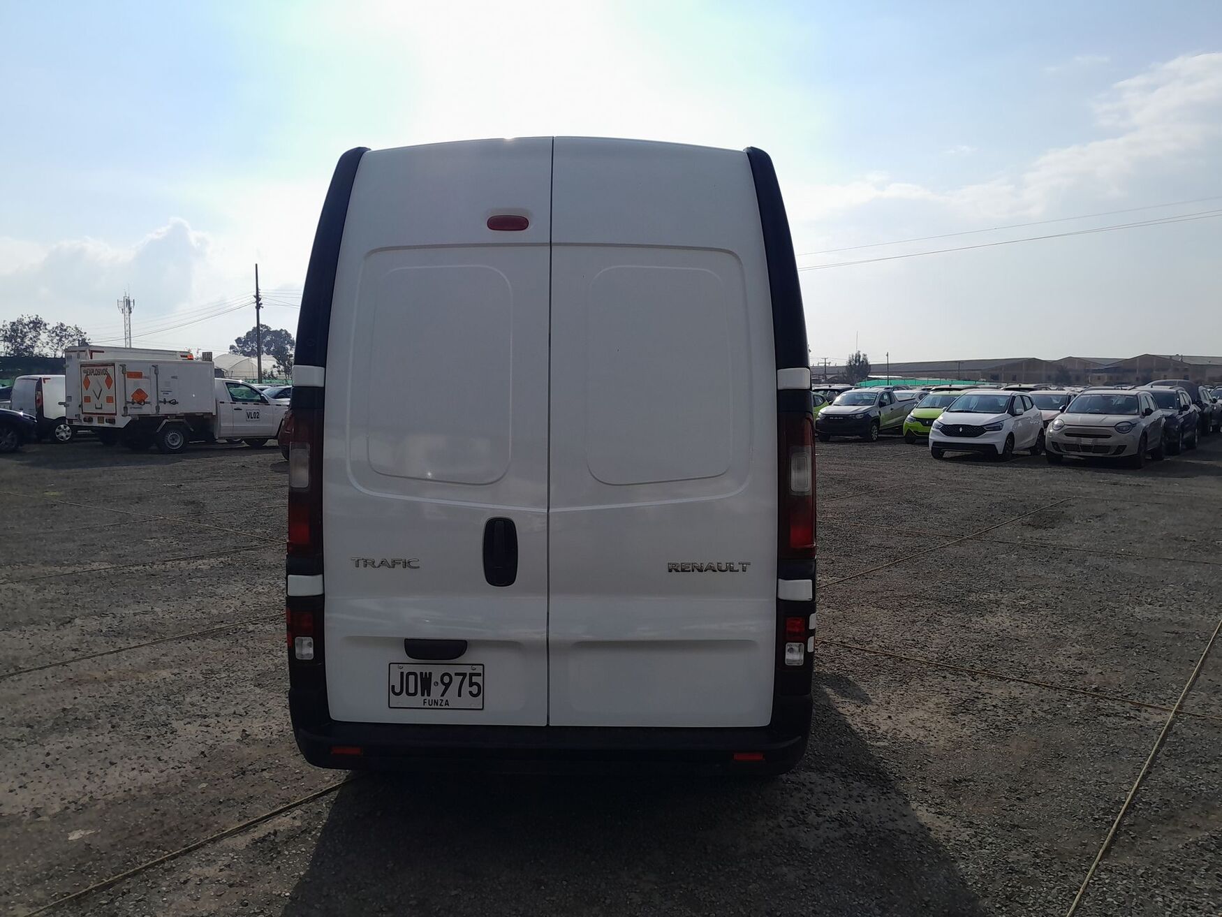 Renault - Trafic - 2021 image number 8