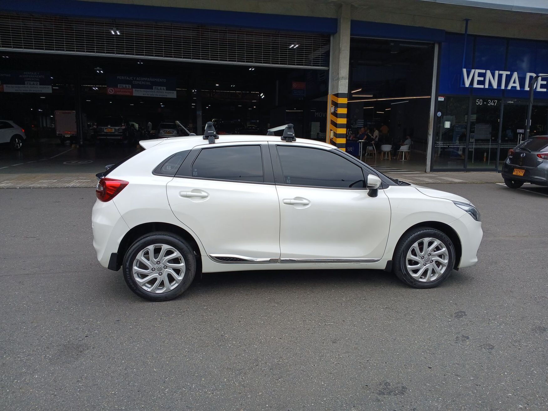 Suzuki - Baleno - 2024 image number 10