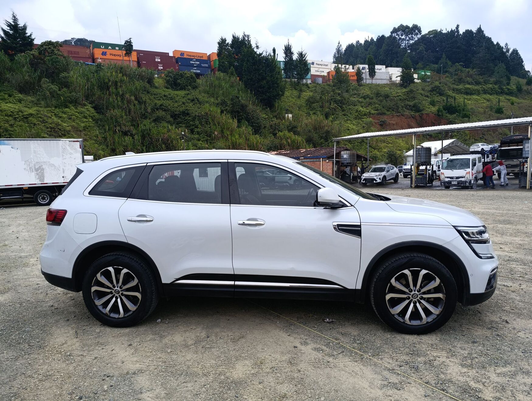 Renault - Koleos - 2022 image number 10