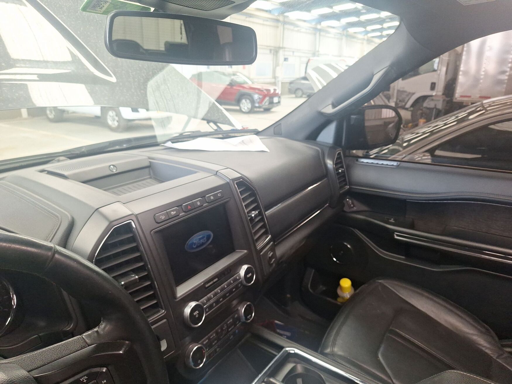 Ford - Expedition - 2020 image number 2