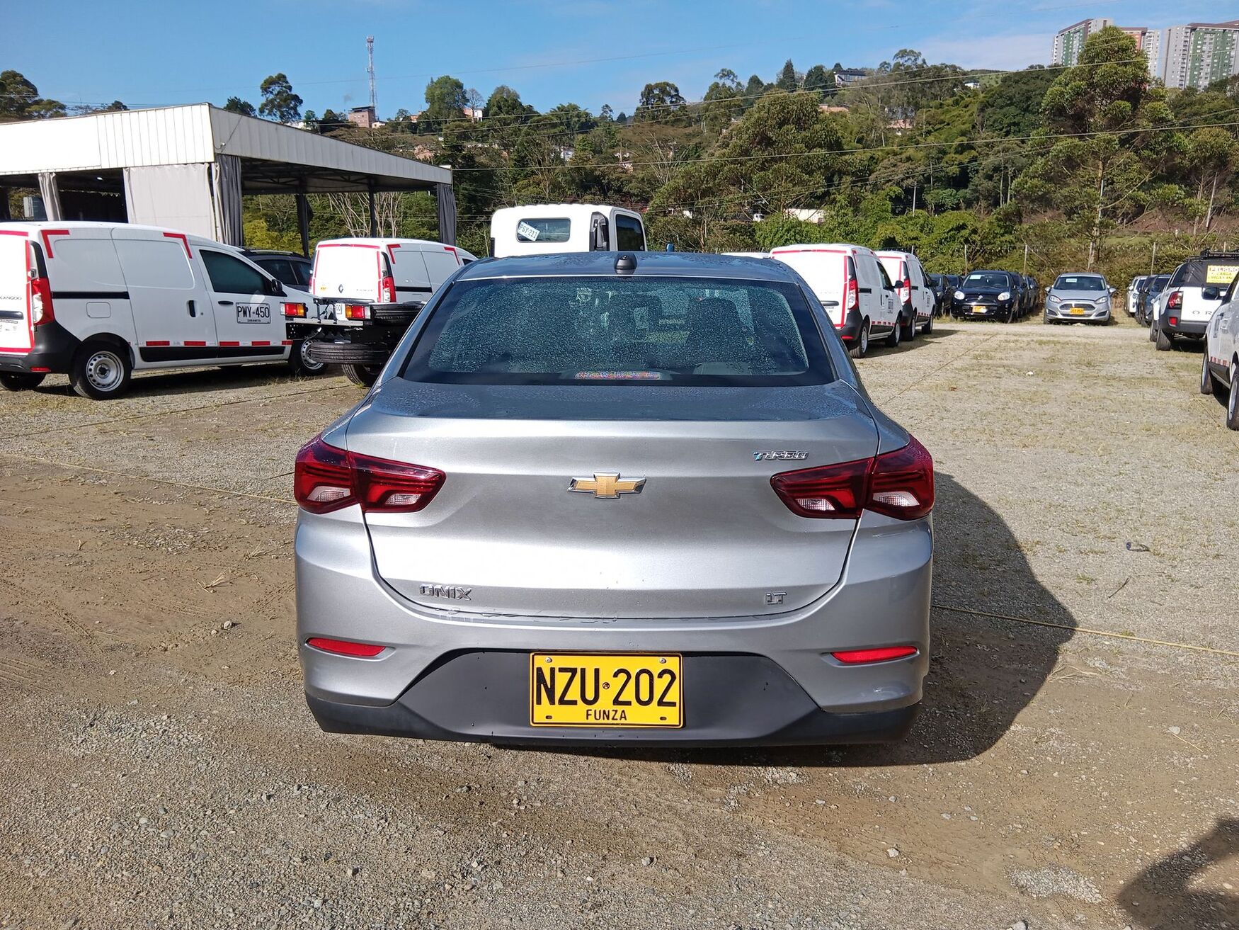 Chevrolet - Onix - 2025 image number 8