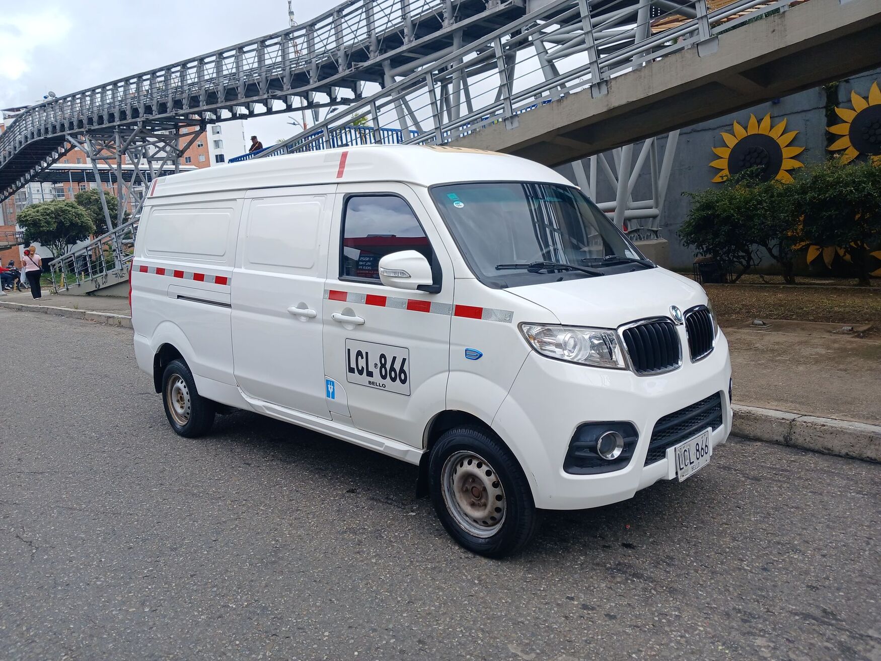 Dongfeng - E-Cargo 1T - 2022 image number 1