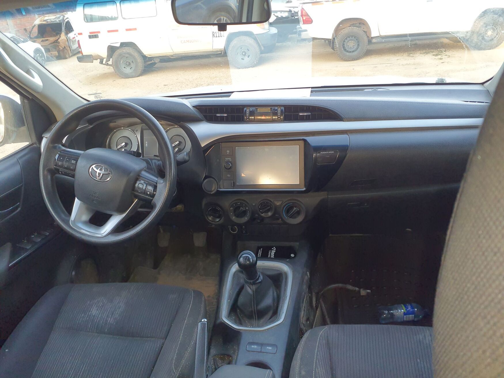 Toyota - Hilux - 2022 image number 11