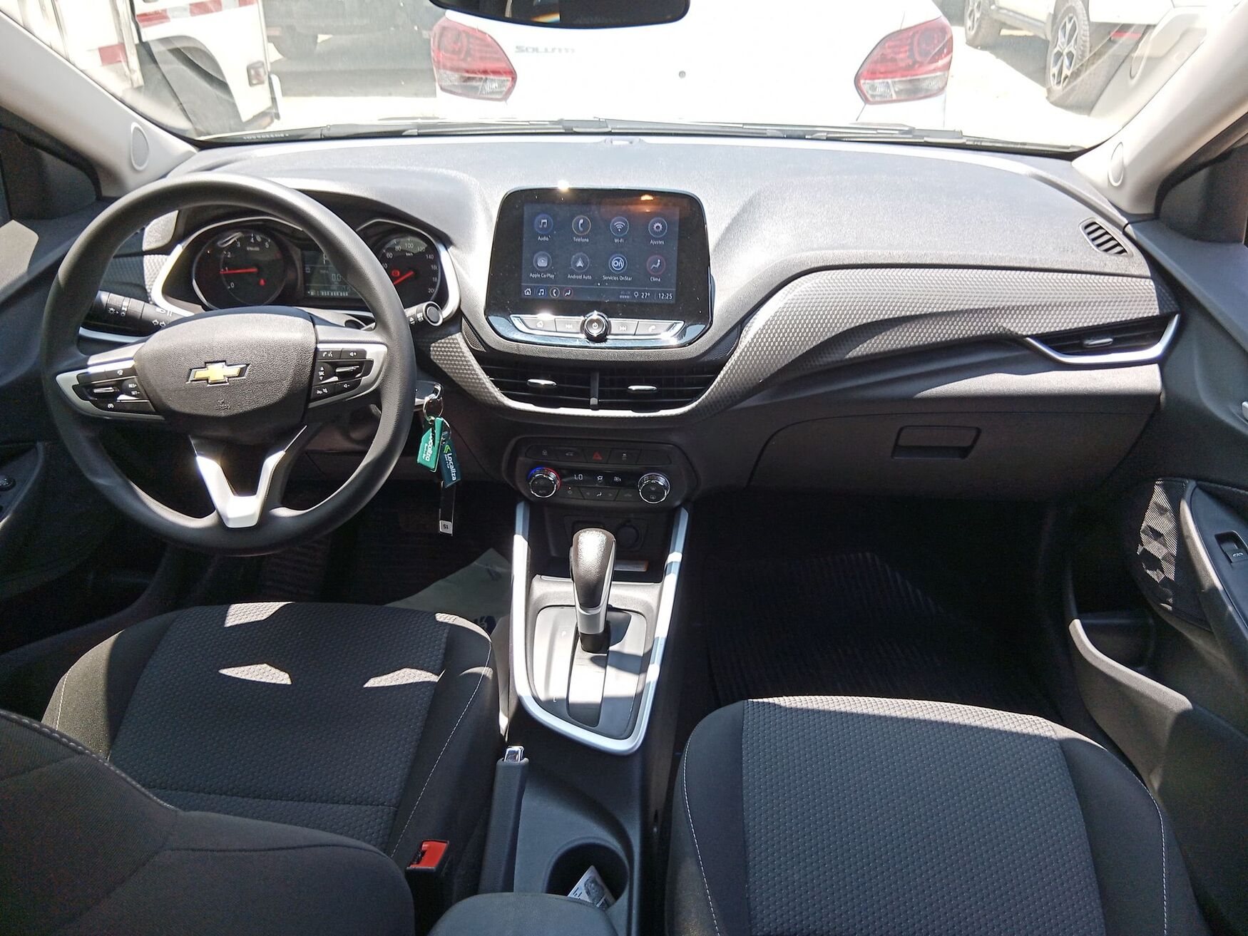 Chevrolet - Onix - 2025 image number 11